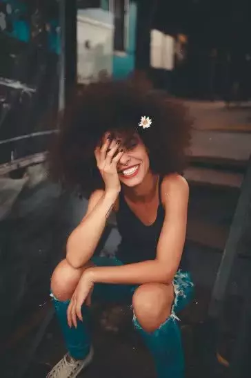 Social Media Interaction Guide 3 Making people laugh, smile or be happy will always go down well.